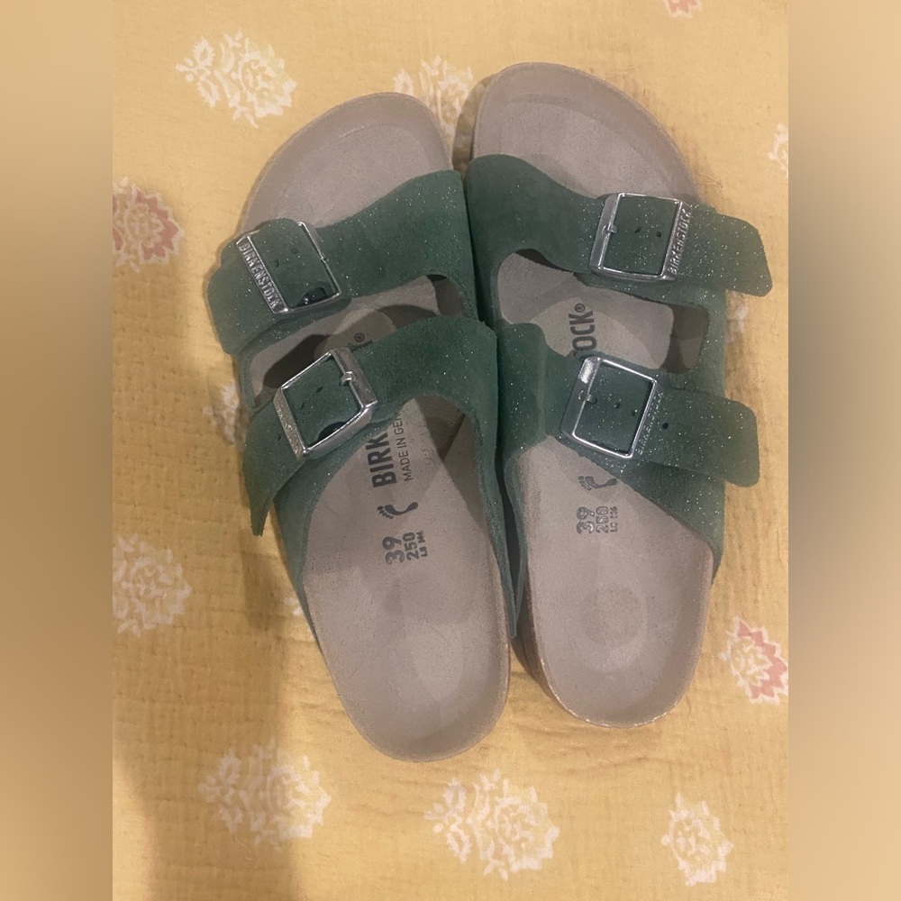 NEW! Birkenstock’s Size 39.  Green w sparkles.
